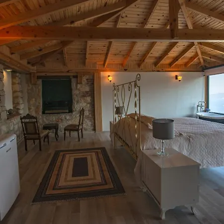 Yediburunlar Lighthouse Boutique And Restaurant ホテル ファラリア