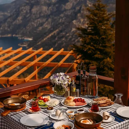 Pensionat Yediburunlar Lighthouse Boutique And Restaurant Faralya