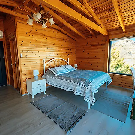 Yediburunlar Lighthouse Boutique And Restaurant ホテル 4*