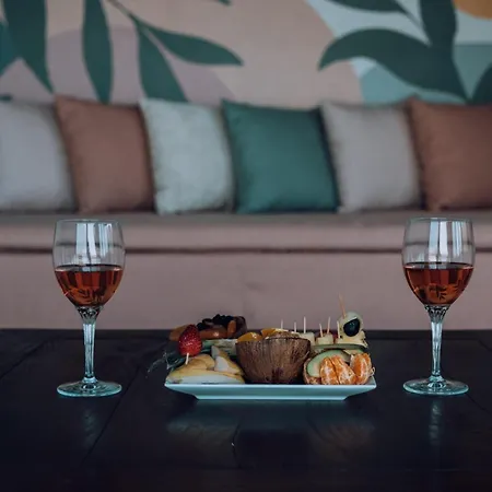 Yediburunlar Lighthouse Boutique And Restaurant 4* Faralya