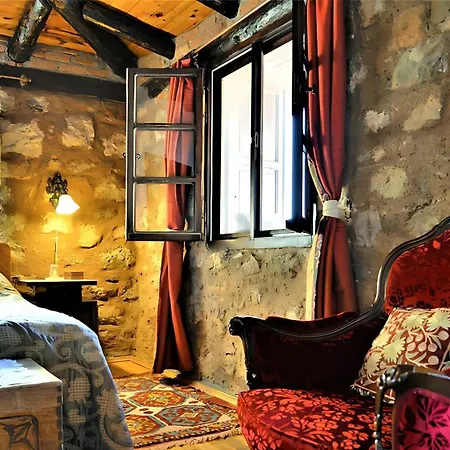 Yediburunlar Lighthouse Boutique And Restaurant Guest house