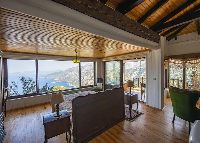 Otel Yediburunlar Lighthouse Faralya